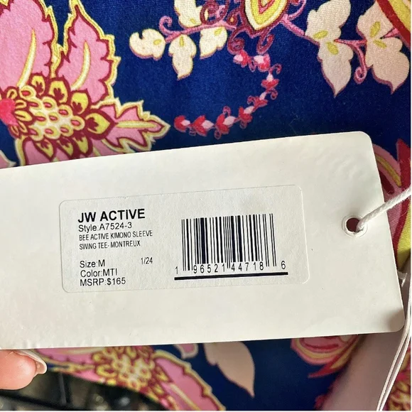 Johnny Was Bee Active Kimono Sleeve Swing Tee Top Montreux Women’s S NWT - Picture 2 of 5